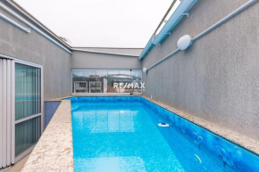 Lindo Sobrado Balneario Camboriu com piscina